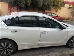 نيسان ألتيما